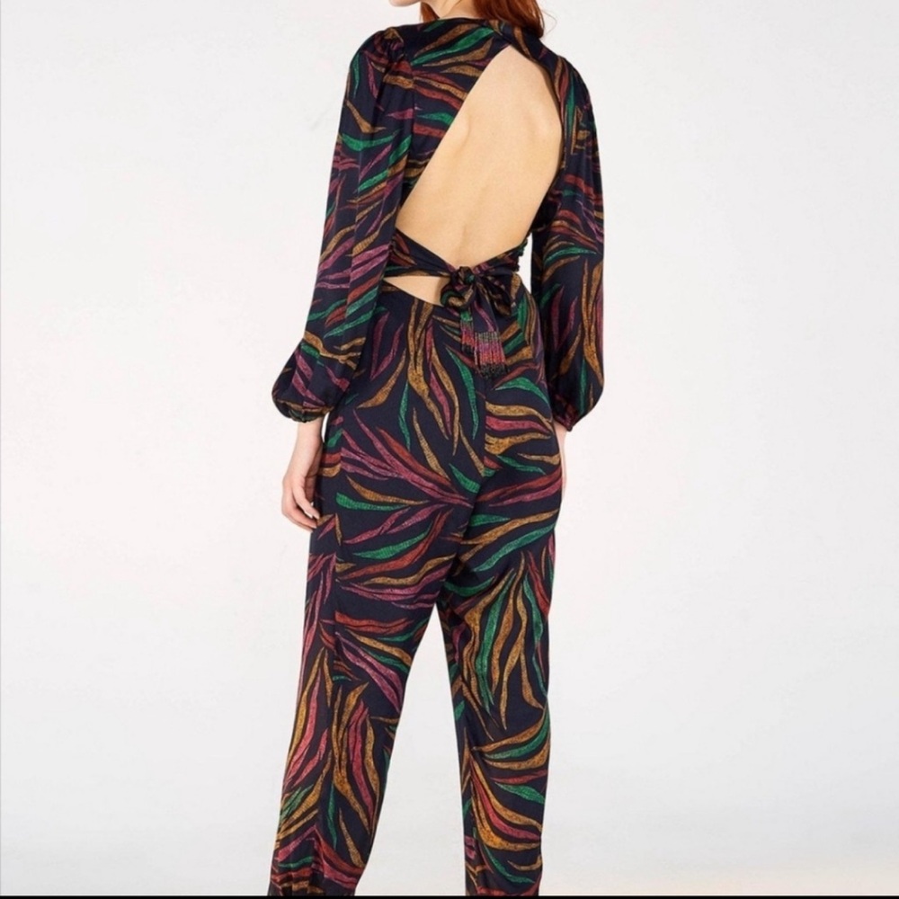 FARM RIO NWT XS Shinny Zebra Jumpsuit